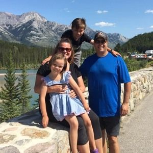 Meet your Posher, Leanna